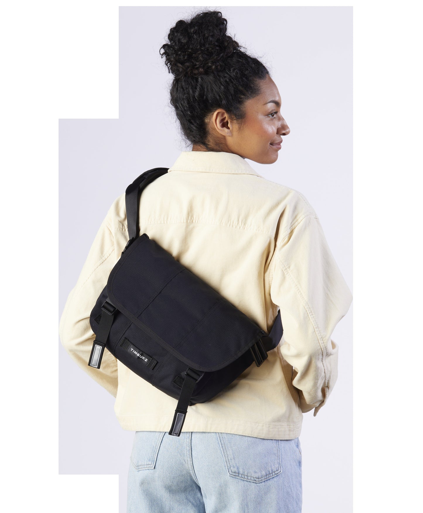 Flight Classic Messenger Bag