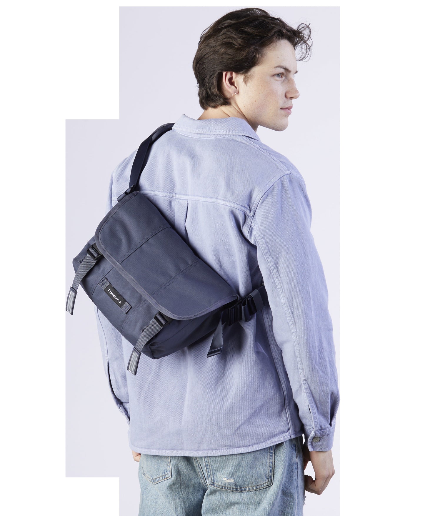 Flight Classic Messenger Bag