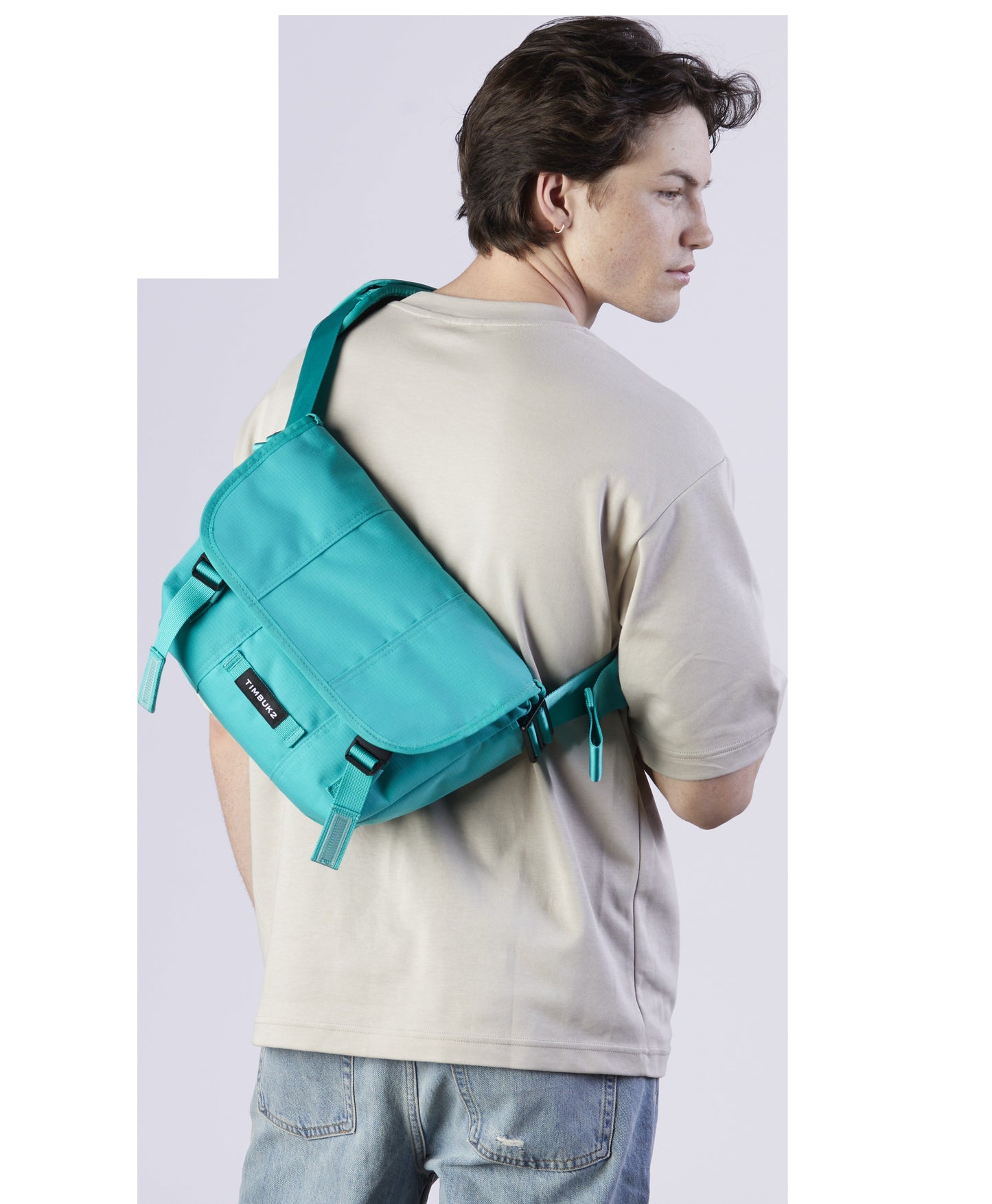 Flight Classic Messenger Bag