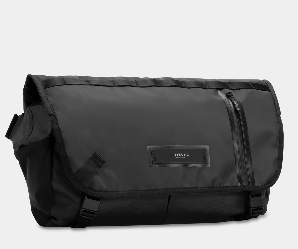 Especial Stash Messenger Bag